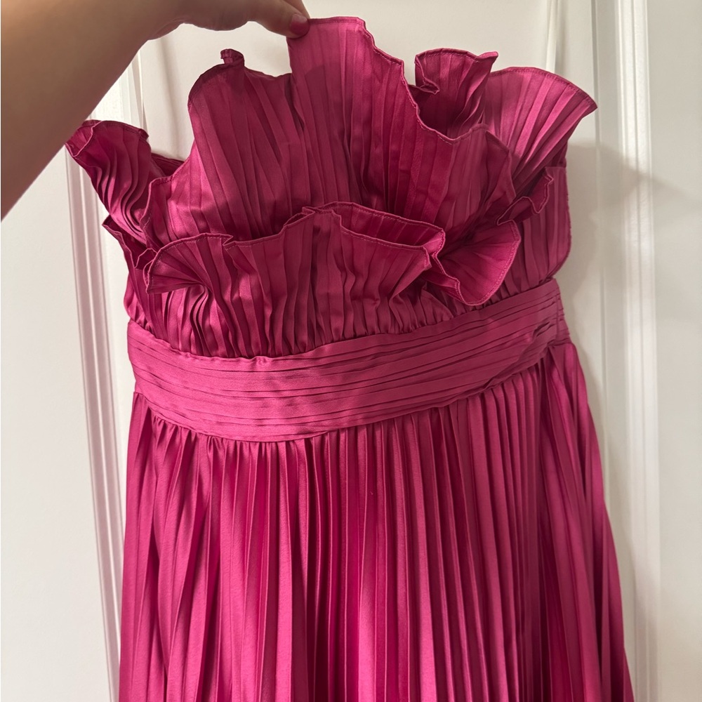 Pink/Magenta Strapless Pleated Dress